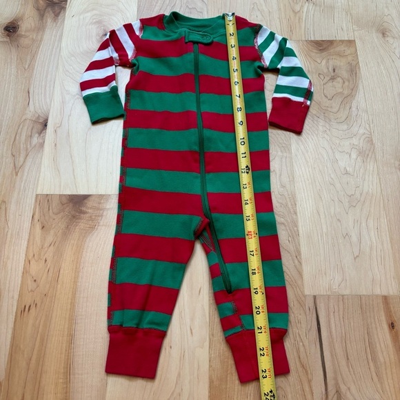 Hanna Andersson Green and Red Striped Christmas Zip Sleeper One Piece Pajamas - Picture 9 of 9